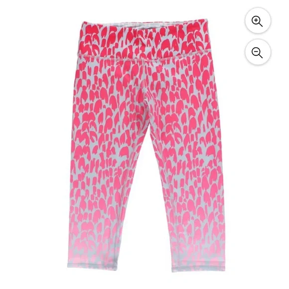 Alo yoga Capri Leggings Airbrush Pink Gray Ombre Animal Print - Picture 2 of 7